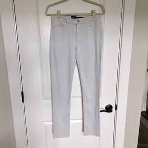 NWT Calvin Klein Midrise Skinny Jeans SZ 8
